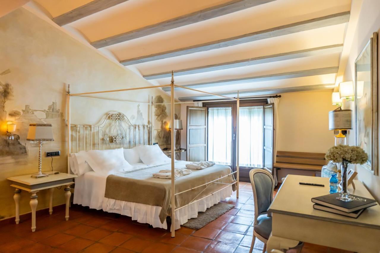 Hotel YIT La Casona del Arco Baeza Esterno foto