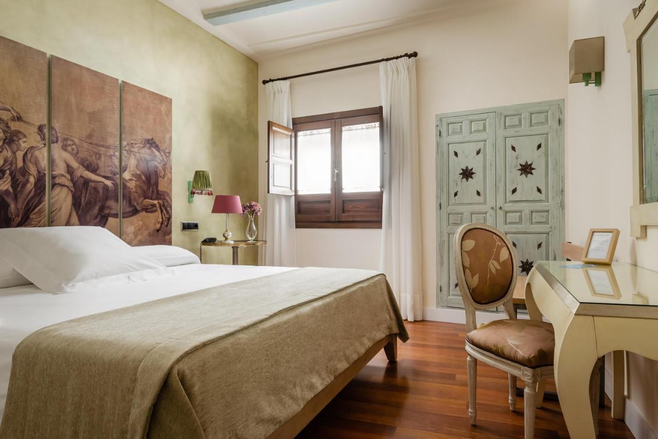 Hotel YIT La Casona del Arco Baeza Esterno foto