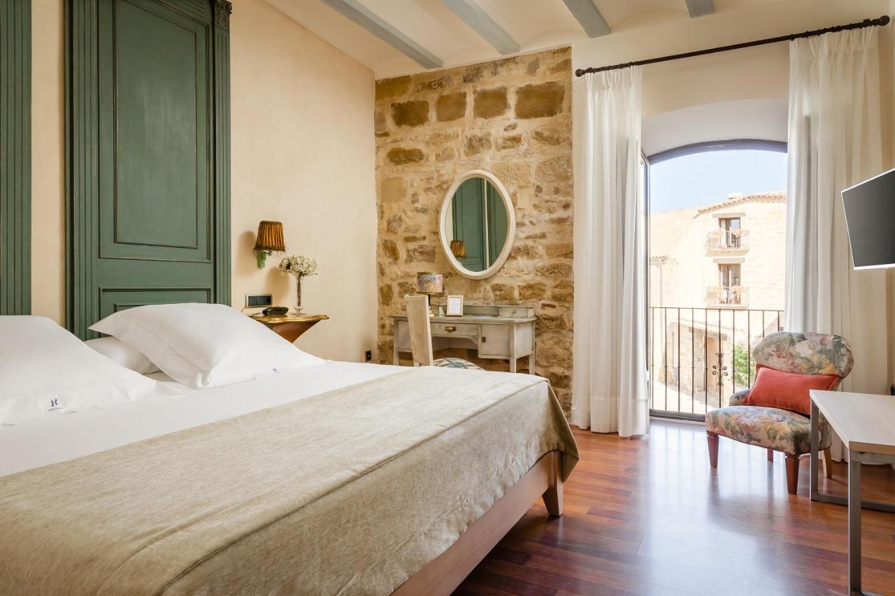 Hotel YIT La Casona del Arco Baeza Esterno foto
